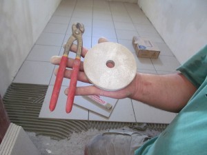kleště a kotouček do brusky